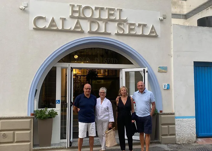 Hotel Cala Di Seta
