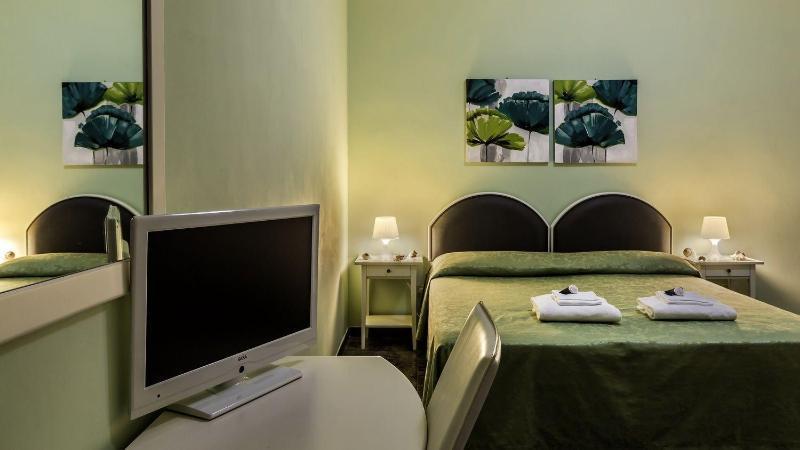 Hotel Cala Di Seta 3*