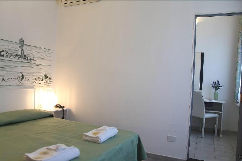 Cala Di Seta Hotel